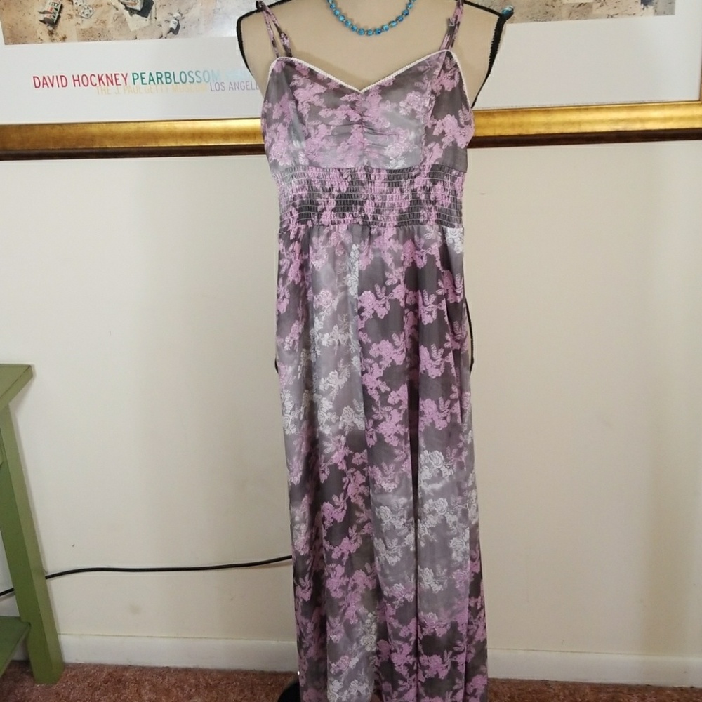 Vera Wang High low summer pattern dress. Size XS